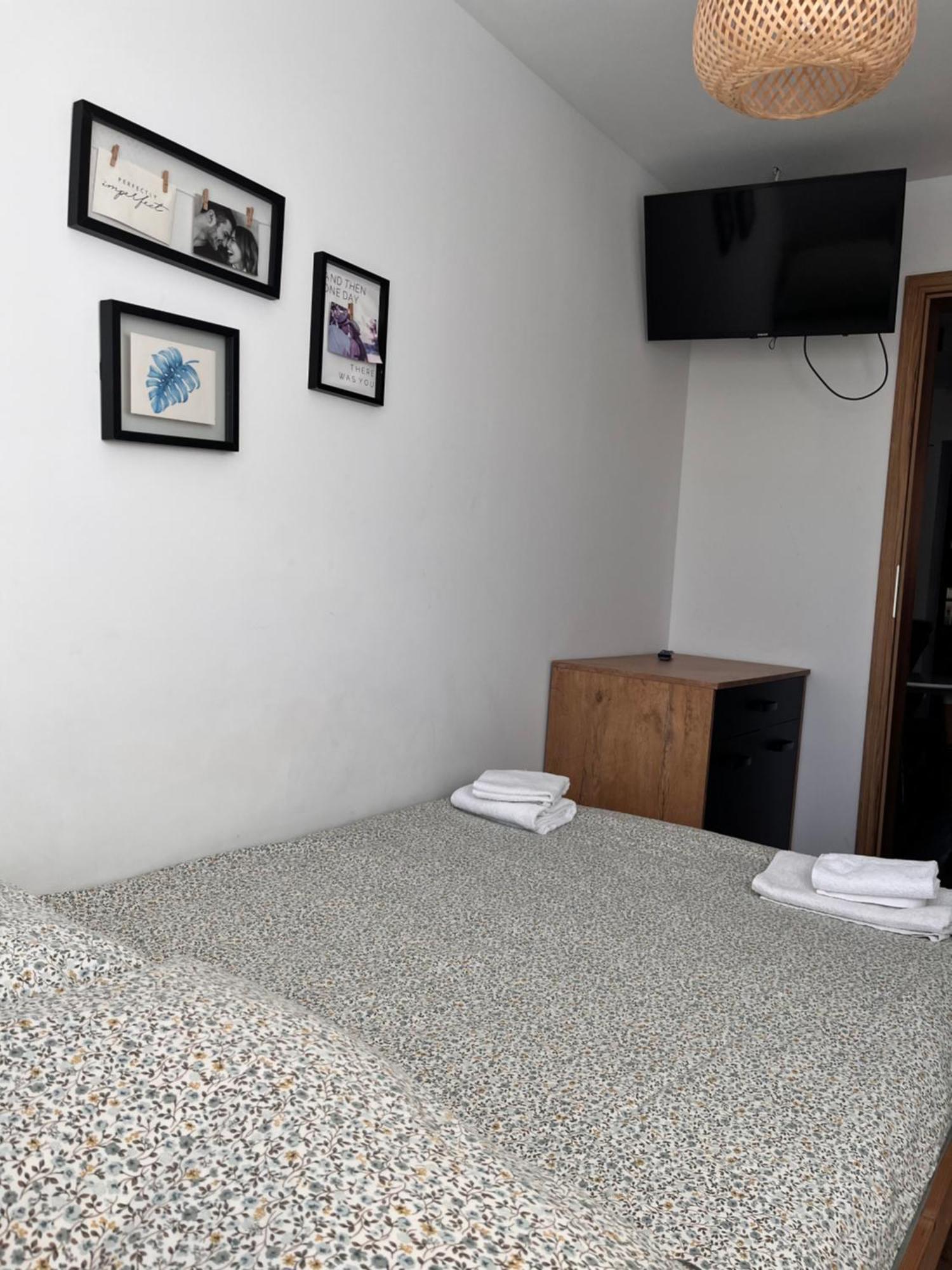 Apartament Numer 1, Dwie Sypialnie Dwa Lozka オジシュ エクステリア 写真